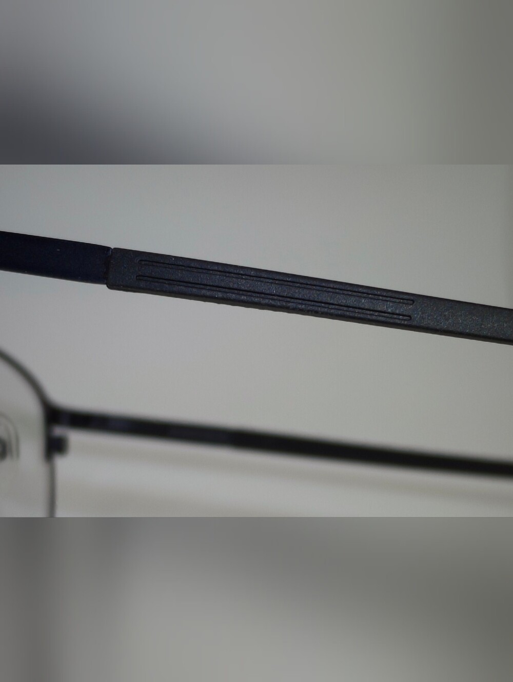 Wit. Rectangular Metal Matte Black. Good Features. - Picture 6 of 11